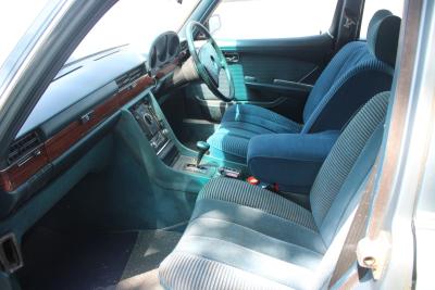 1974 Mercedes - Benz 350 SE AUTO (W116)
