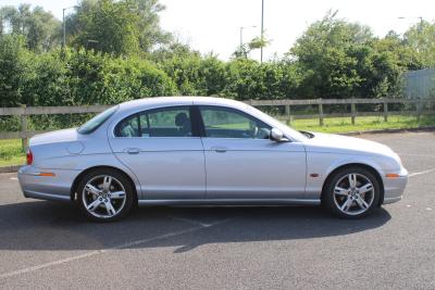 2002 Jaguar S-TYPE V8 SE AUTO