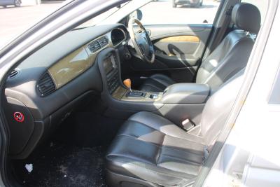 2002 Jaguar S-TYPE V8 SE AUTO
