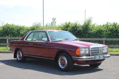 1978 Mercedes - Benz 230 CW AUTO (C123)