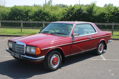 1978 Mercedes - Benz 230 CW AUTO (C123)