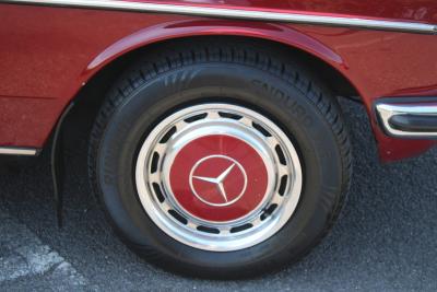 1978 Mercedes - Benz 230 CW AUTO (C123)