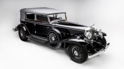 1932 Cadillac V-16 All-Weather Phaeton by Fisher