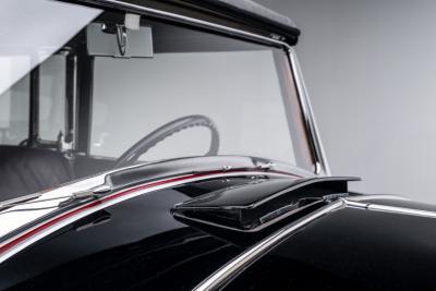 1932 Cadillac V-16 All-Weather Phaeton by Fisher