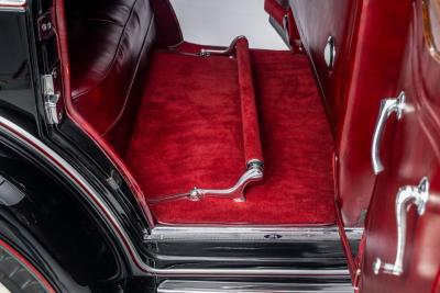 1932 Cadillac V-16 All-Weather Phaeton by Fisher