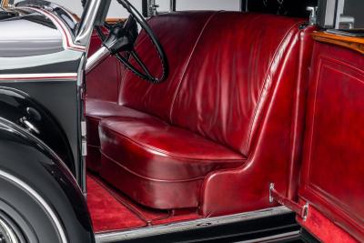 1932 Cadillac V-16 All-Weather Phaeton by Fisher