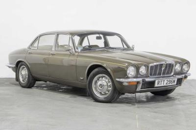 1973 Jaguar XJ12