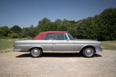 1965 Mercedes - Benz 300 SE CABRIOLET