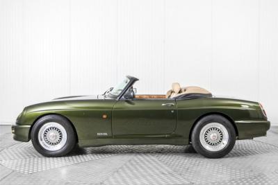 1995 MG RV8
