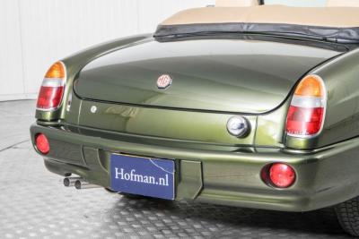 1995 MG RV8