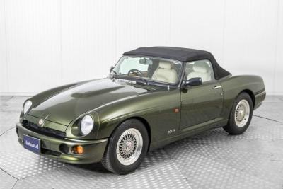 1995 MG RV8