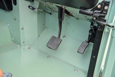 1990 Land Rover Defender 90