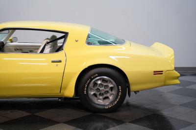 1976 Pontiac Firebird Trans Am Restomod