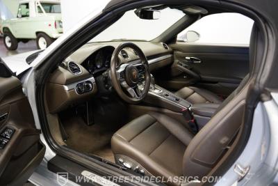 2017 Porsche 718 Boxster S