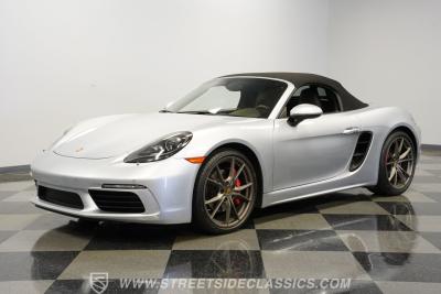 2017 Porsche 718 Boxster S