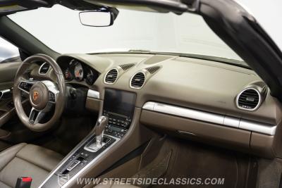 2017 Porsche 718 Boxster S