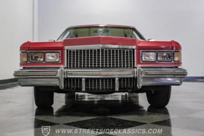 1975 Cadillac Coupe DeVille