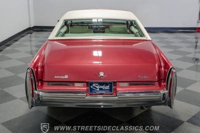 1975 Cadillac Coupe DeVille