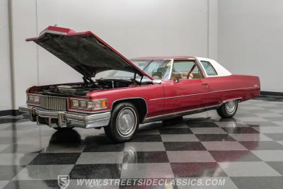 1975 Cadillac Coupe DeVille