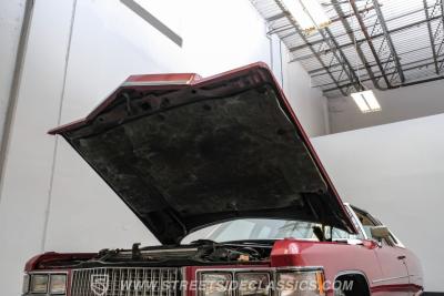 1975 Cadillac Coupe DeVille