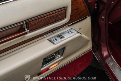 1975 Cadillac Coupe DeVille