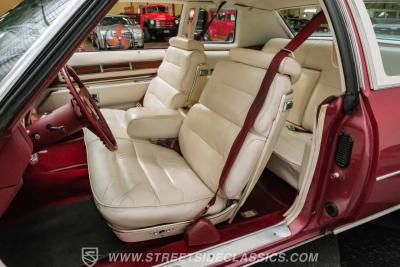 1975 Cadillac Coupe DeVille