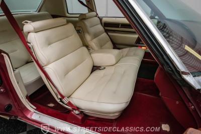1975 Cadillac Coupe DeVille