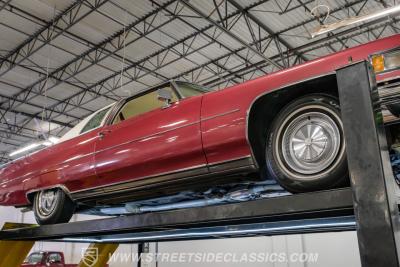 1975 Cadillac Coupe DeVille