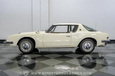 1963 Studebaker Avanti R2 Supercharged