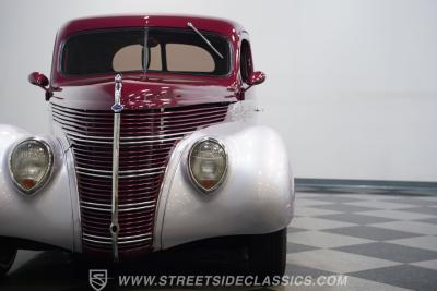 1938 Ford 5-Window Coupe
