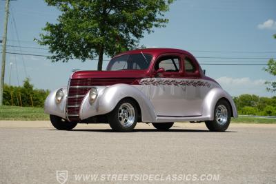 1938 Ford 5-Window Coupe