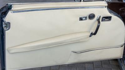 1971 Mercedes - Benz 280 SE 3.5 CABRIOLET