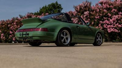1990 Porsche 911 Targa Restomod