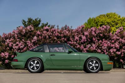 1990 Porsche 911 Targa Restomod
