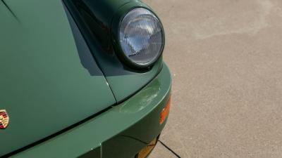 1990 Porsche 911 Targa Restomod