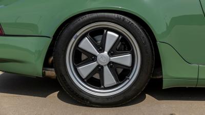 1990 Porsche 911 Targa Restomod