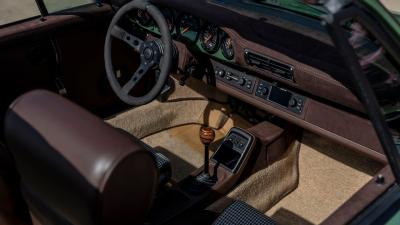 1990 Porsche 911 Targa Restomod