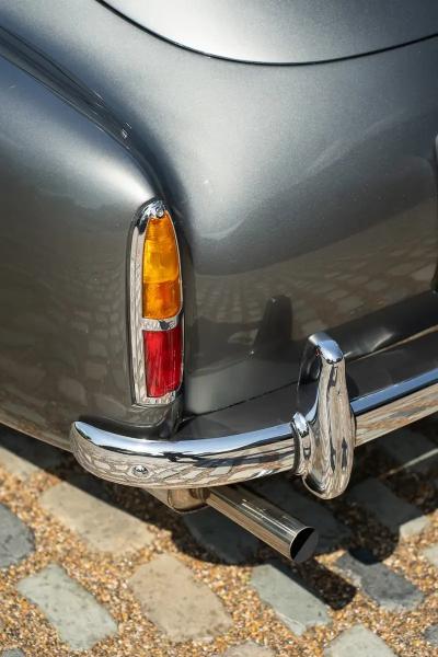1958 Aston Martin DB 2/4 MARK III SPORTS SALOON
