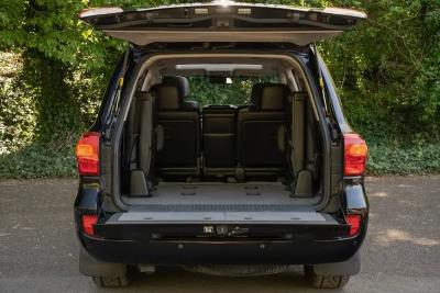 2014 Toyota Land Cruiser
