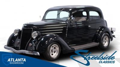 1936 Ford Tudor Humpback