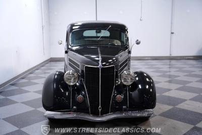 1936 Ford Tudor Humpback