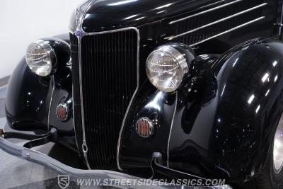 1936 Ford Tudor Humpback