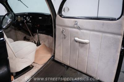 1936 Ford Tudor Humpback