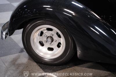 1936 Ford Tudor Humpback