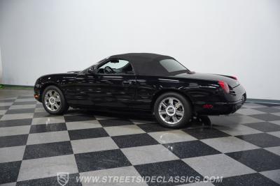 2005 Ford Thunderbird