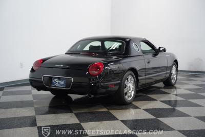 2005 Ford Thunderbird