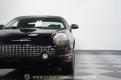 2005 Ford Thunderbird