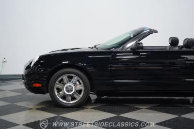 2005 Ford Thunderbird