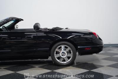 2005 Ford Thunderbird