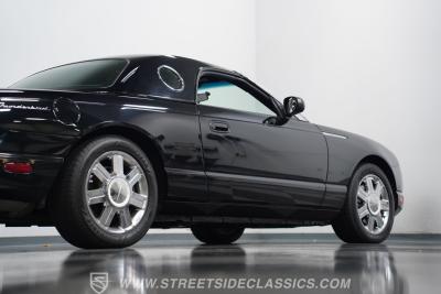 2005 Ford Thunderbird